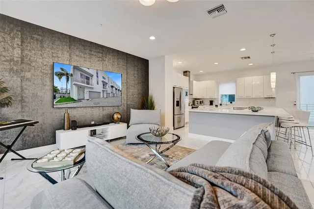 $7,000 | 1371 North Ocean Boulevard, Pompano Beach, FL 33062