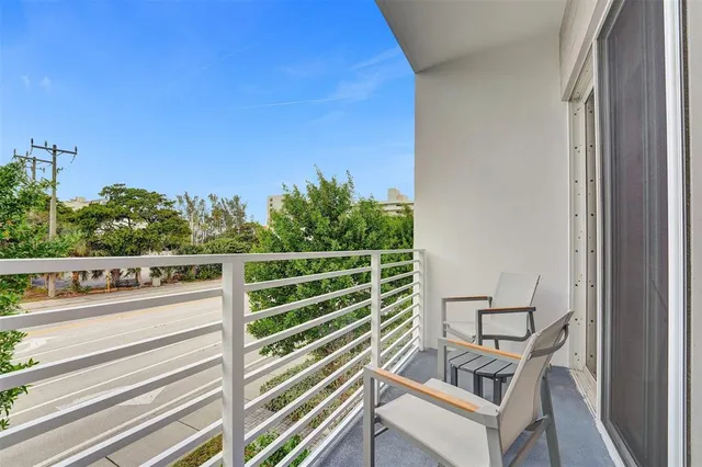 $7,000 | 1371 North Ocean Boulevard, Pompano Beach, FL 33062