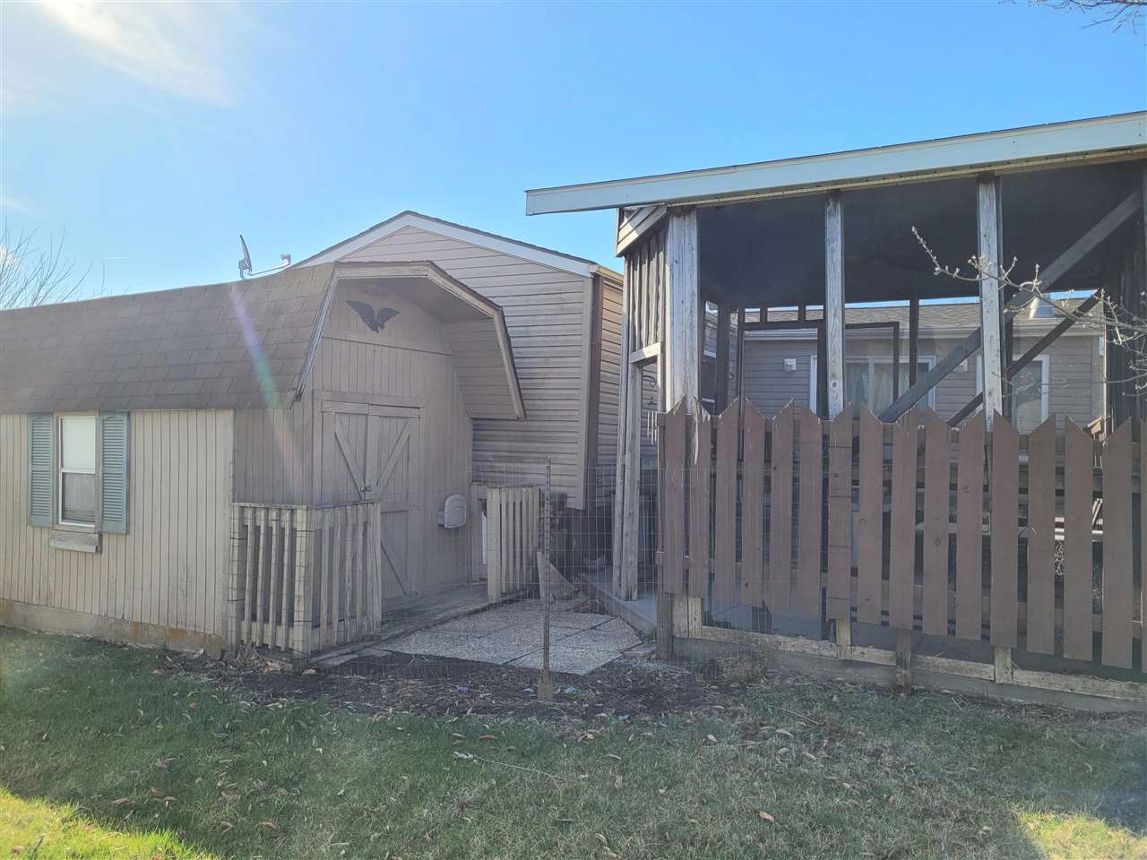 940 Spring Ridge Drive Iowa City, IA 52246 - Photo 3 of 14 Gallery Image 3