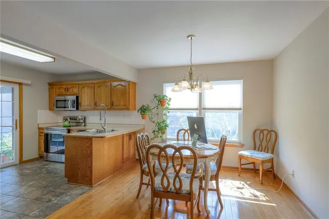 $340,000 | 117 Southwest Tess Drive, Lee's Summit, MO 64081