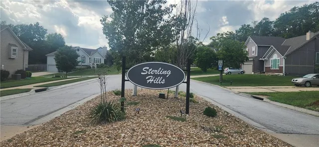 $340,000 | 117 Southwest Tess Drive, Lee's Summit, MO 64081