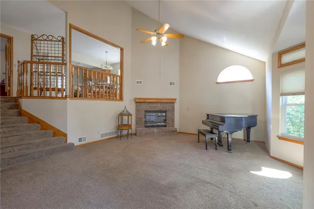 $340,000 | 117 Southwest Tess Drive, Lee's Summit, MO 64081