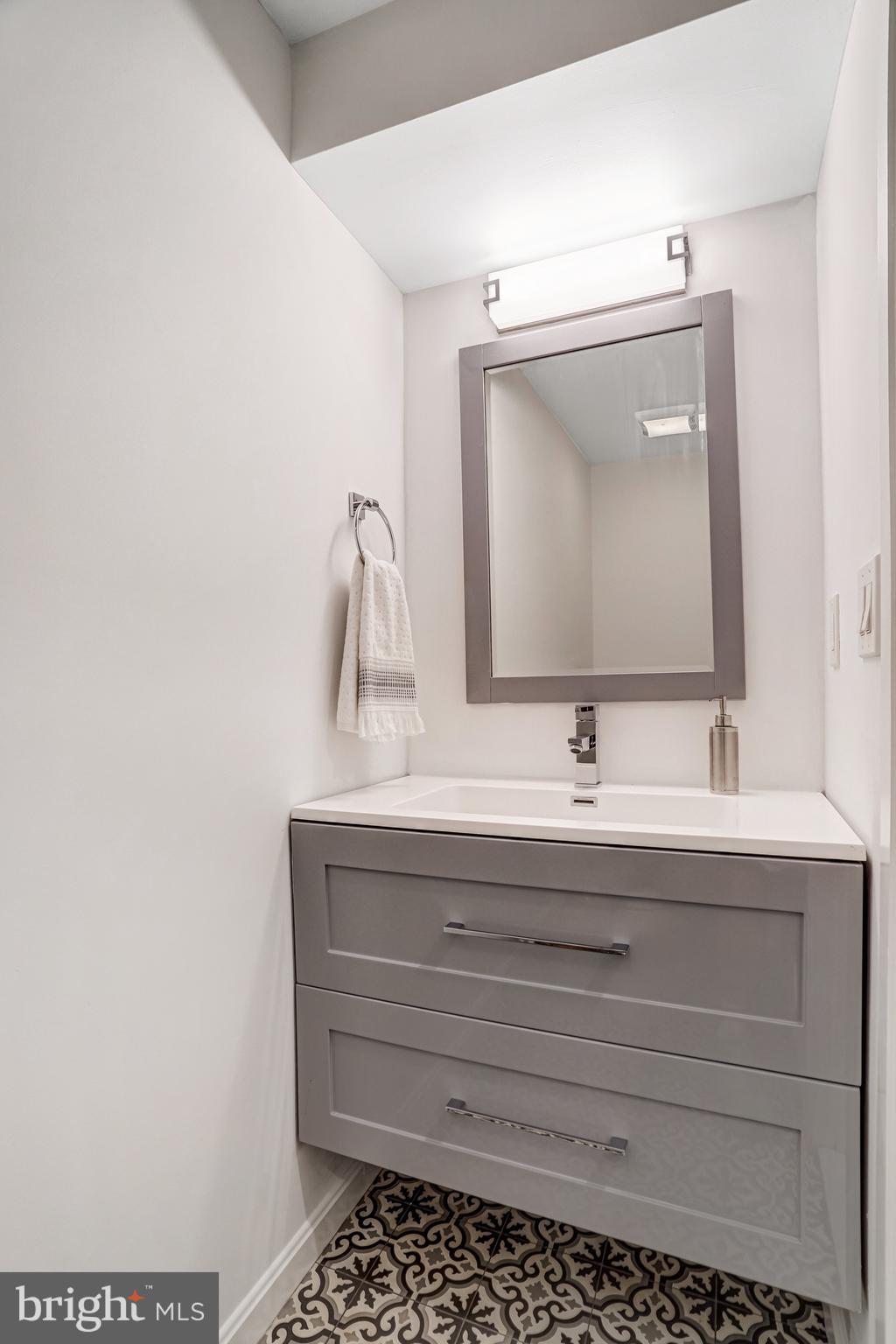 13212 Poplar Tree Road Fairfax, VA 22033 - Photo 27 of 65 Gallery Image 27