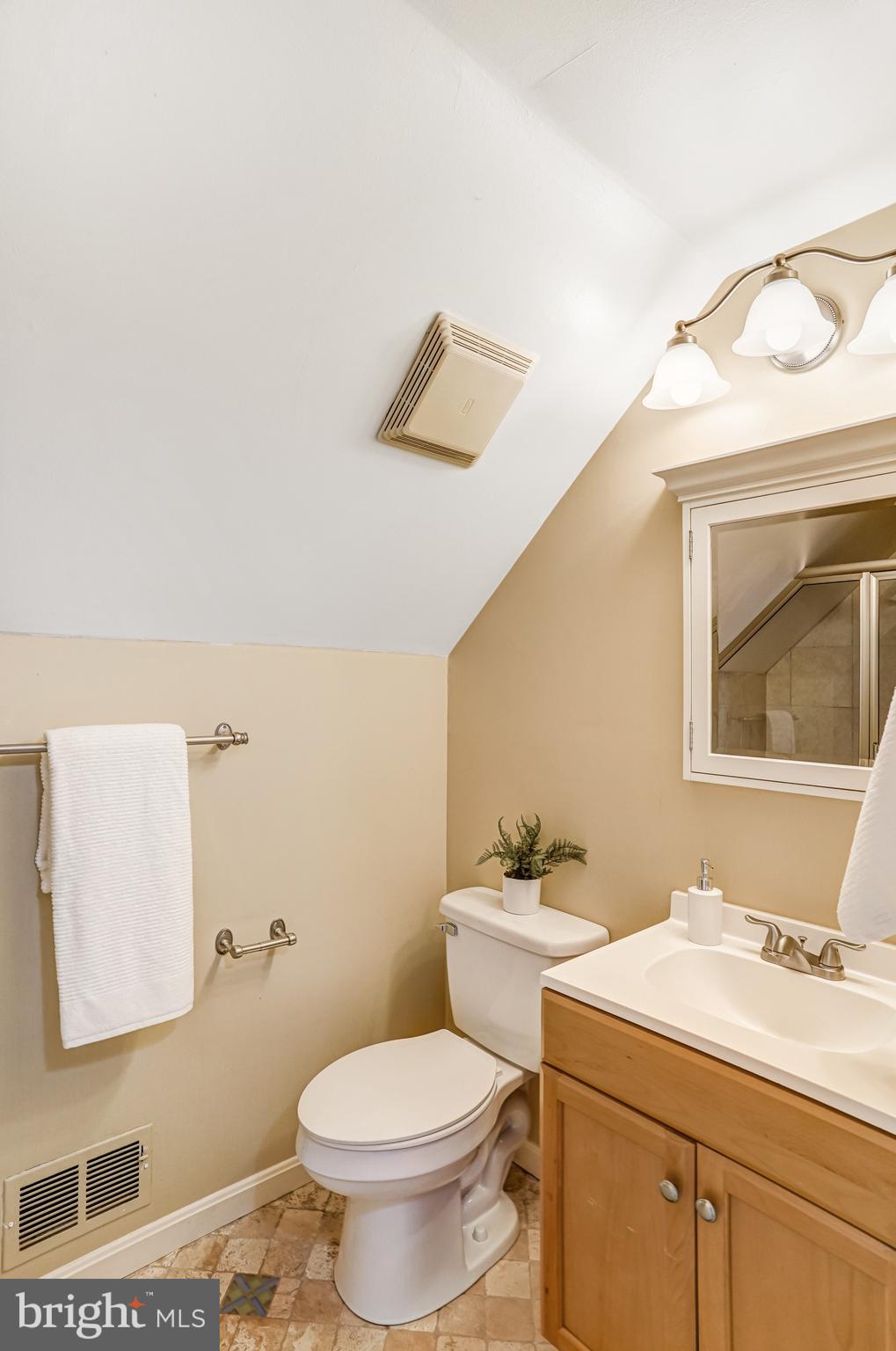 13212 Poplar Tree Road Fairfax, VA 22033 - Photo 41 of 65 Gallery Image 41