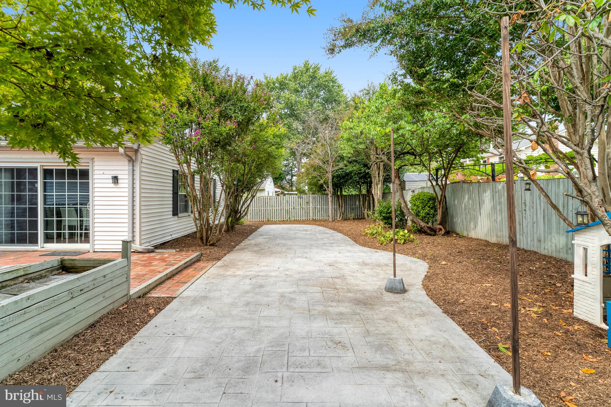13212 Poplar Tree Road Fairfax, VA 22033 - Photo 48 of 65 Gallery Image 48