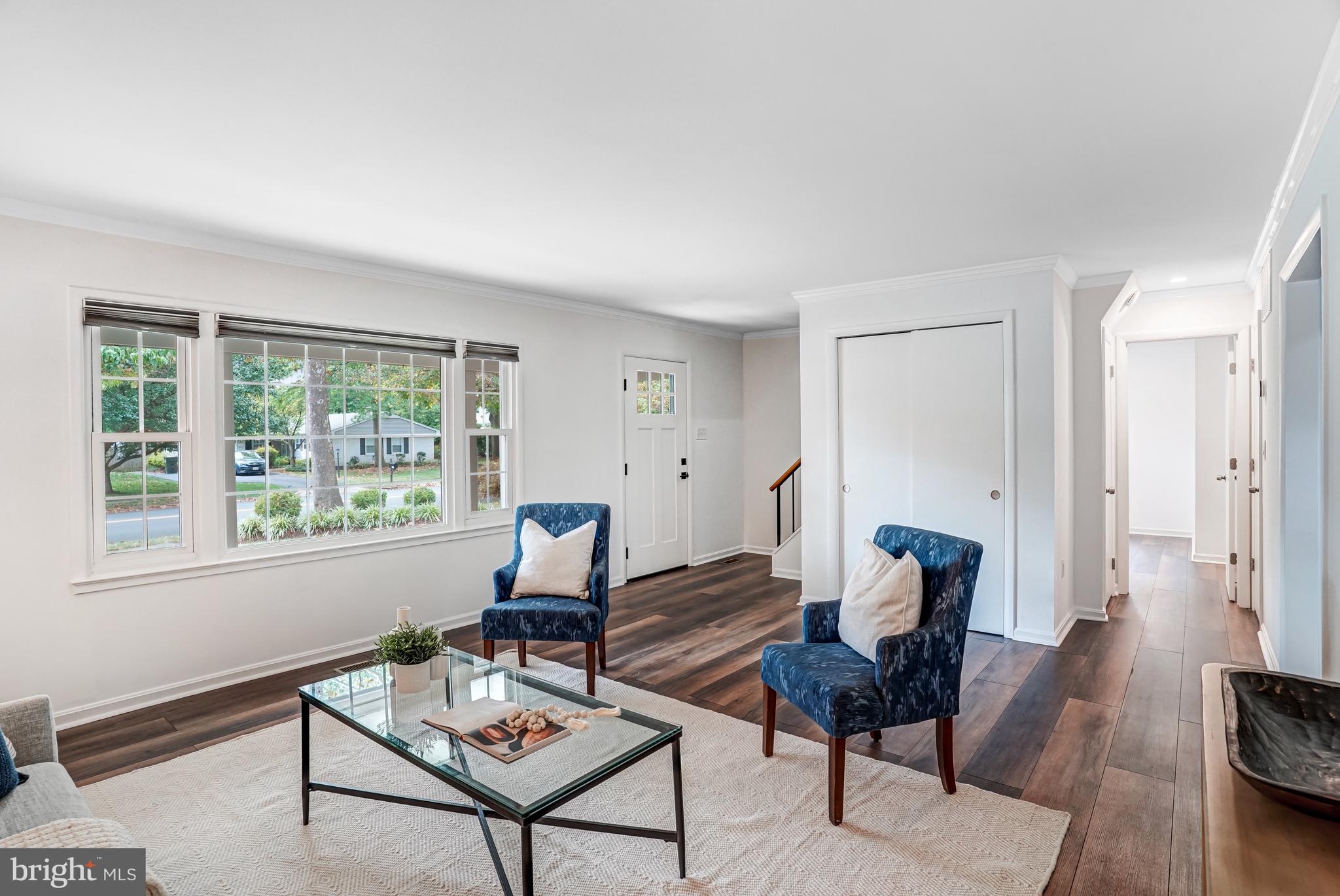 13212 Poplar Tree Road Fairfax, VA 22033 - Photo 6 of 65 Gallery Image 6