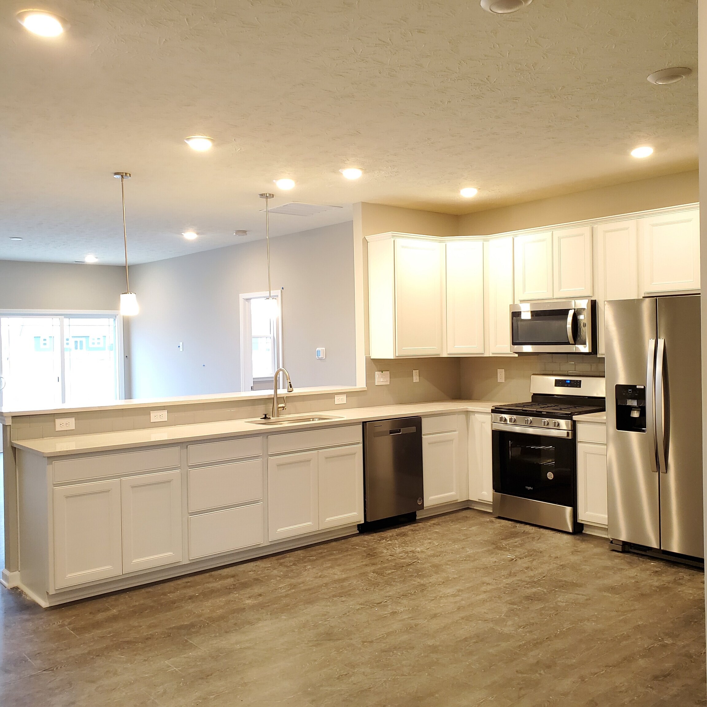 658 Donegal Drive Pendleton, IN 46064 - Photo 2 of 8