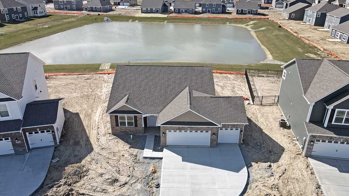 658 Donegal Drive Pendleton, IN 46064 - Photo 4 of 8