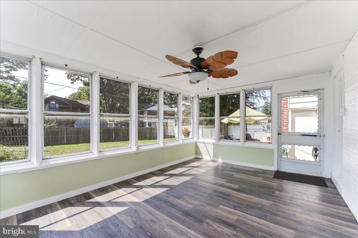 340 Sunnybrook Road Springfield, PA 19064 - Photo 13 of 33 Three Season Sun Room