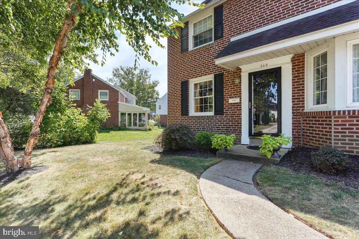 340 Sunnybrook Road Springfield, PA 19064 - Photo 3 of 33