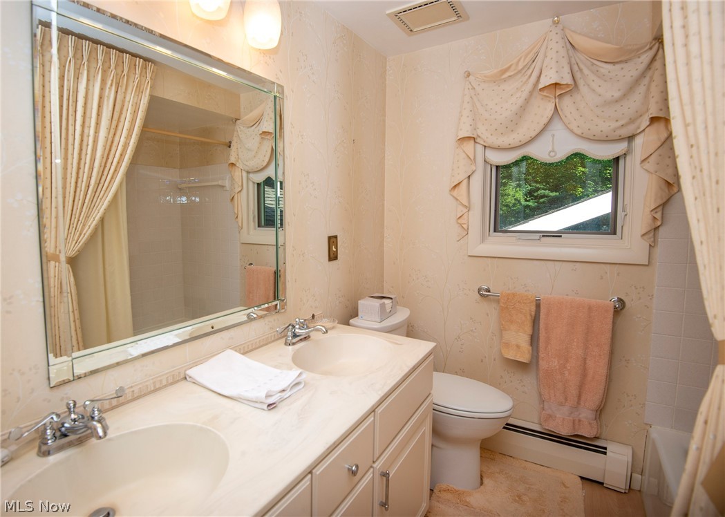 35725 Solon Road Solon, OH 44139 - Photo 6 of 11 Gallery Image 6