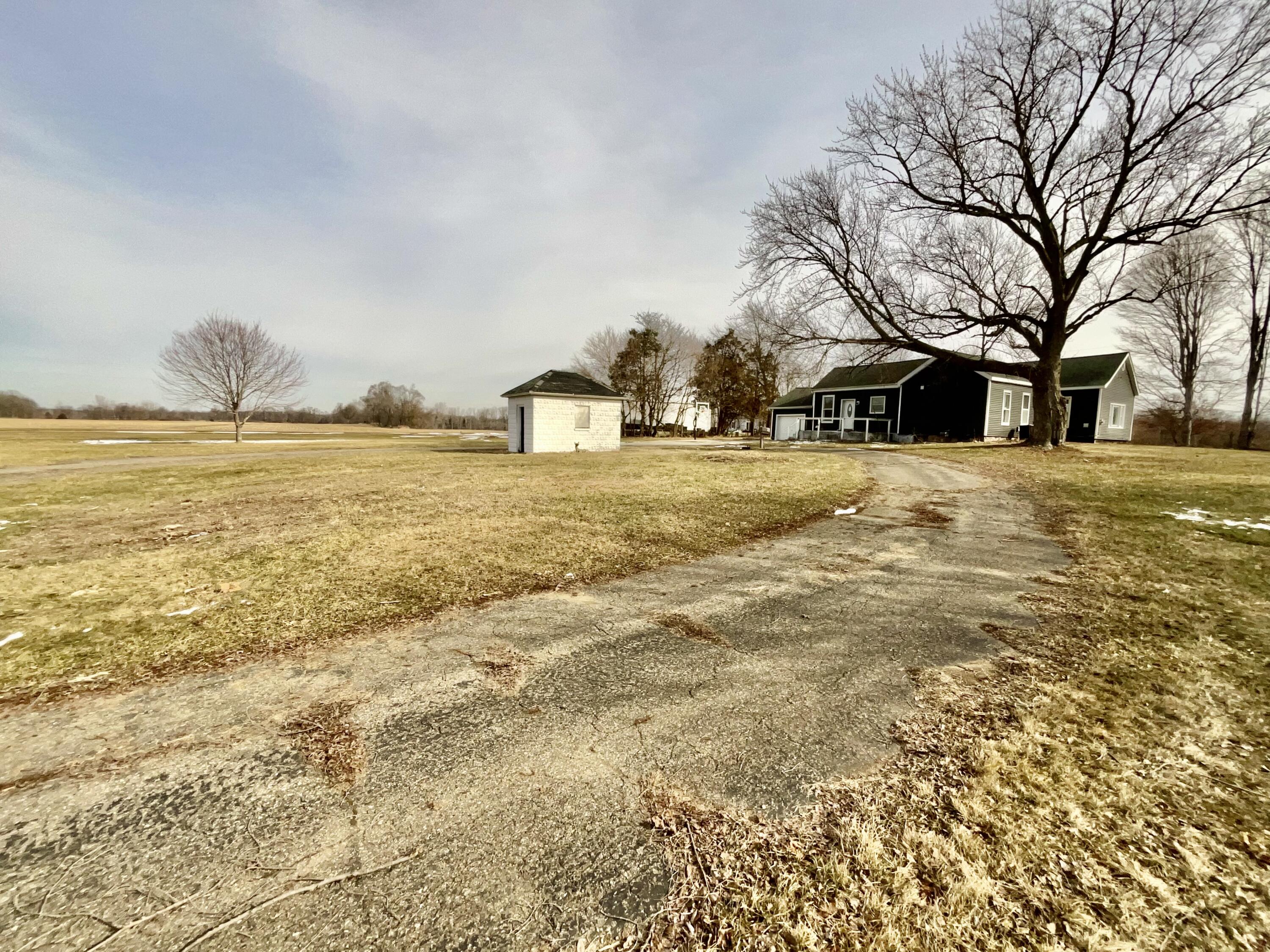 490 Dorrance Road Coldwater, MI 49036 - Photo 19 of 23 IMG_1400