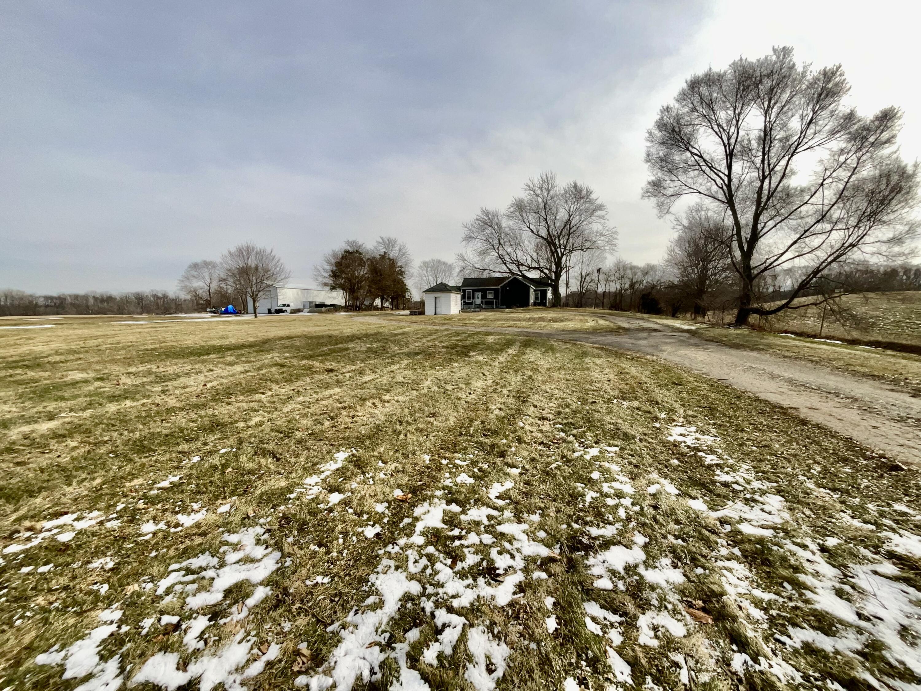 490 Dorrance Road Coldwater, MI 49036 - Photo 20 of 23 IMG_1397