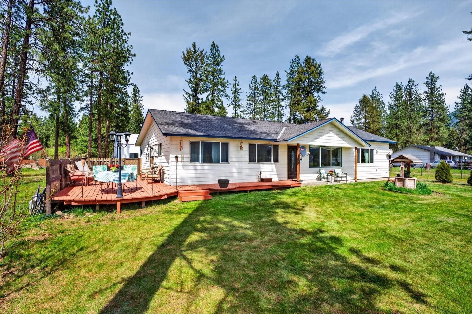 762 Joseph-Jessica Road Colville, WA 99114 - Photo 3 of 35