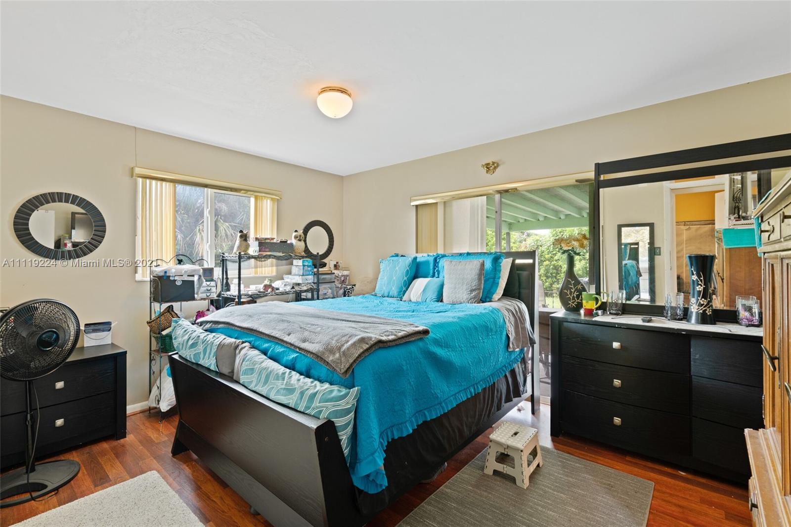 361 West 23rd Street Riviera Beach, FL 33404 - Photo 18 of 22 Gallery Image 18