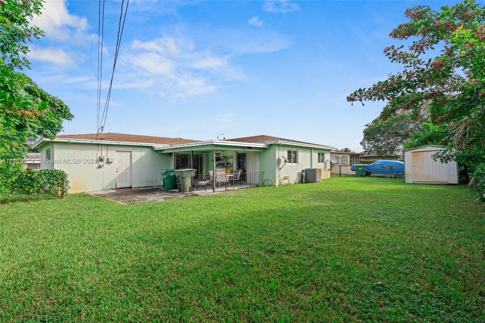 361 West 23rd Street Riviera Beach, FL 33404 - Photo 22 of 22 Gallery Image 22