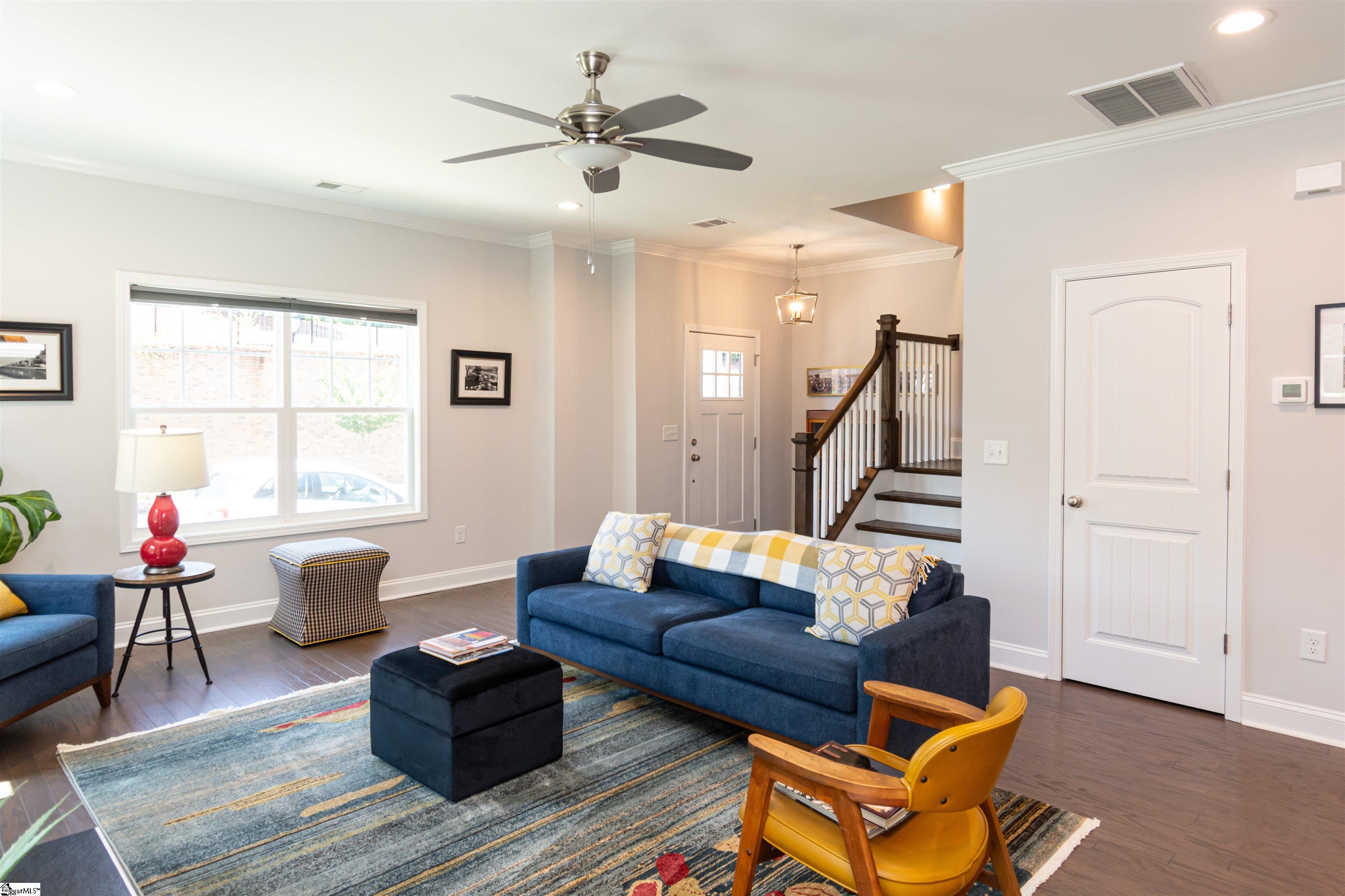 130 Danvers Road Greenville, SC 29607 - Photo 4 of 34 Gallery Image 4