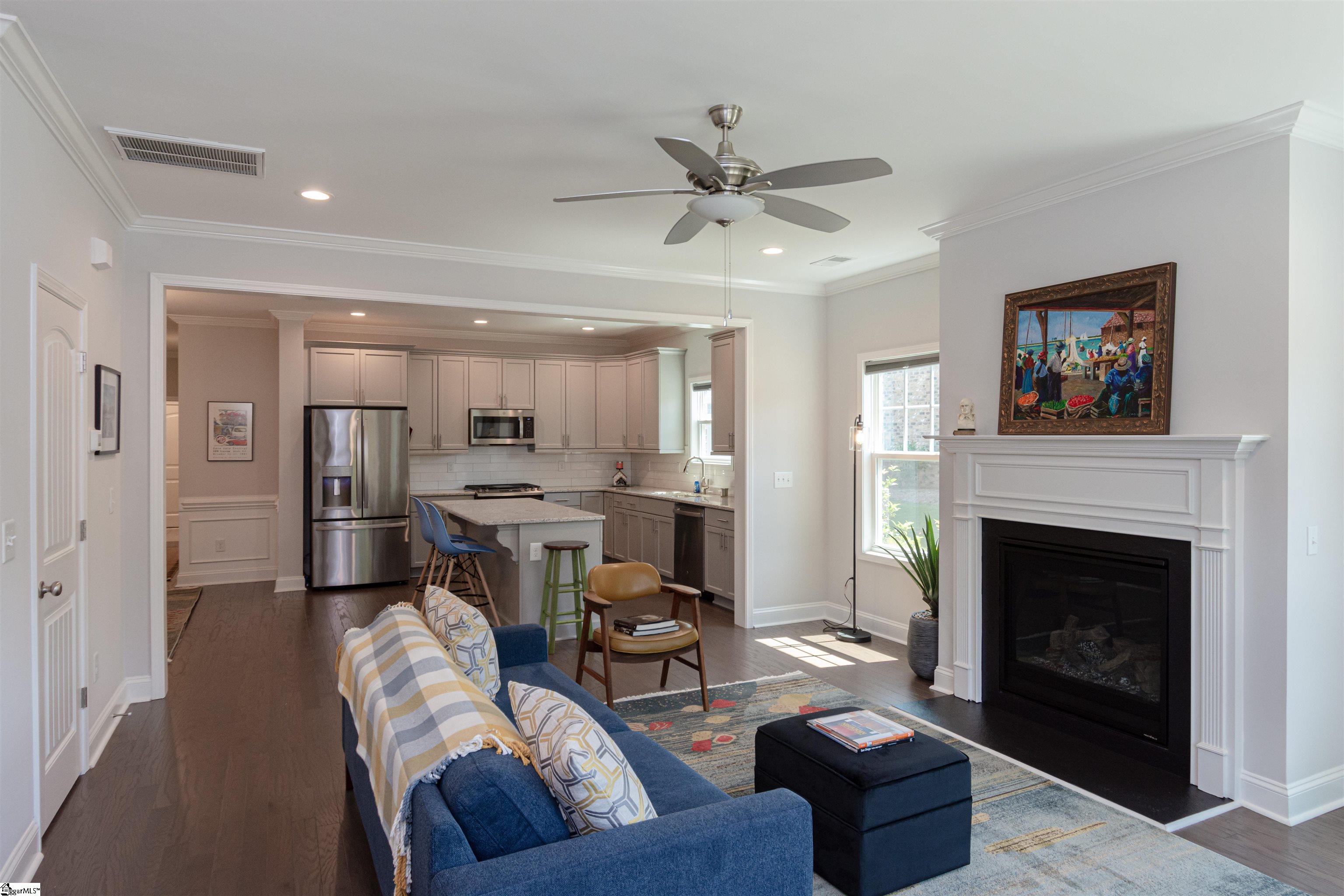 130 Danvers Road Greenville, SC 29607 - Photo 6 of 34 Gallery Image 6