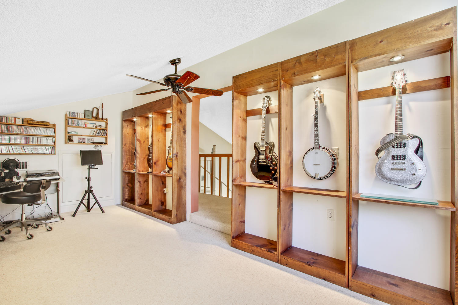 128 Cape Pointe Circle Jupiter, FL 33477 - Photo 14 of 20 Office