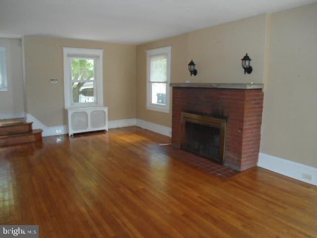 1951 Juniata Road Norristown, PA 19403 - Photo 8 of 30 Living room