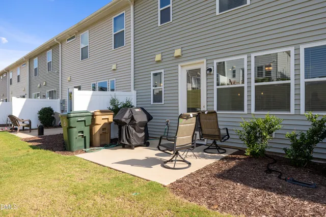 $370,000 | 124 Royal Star Way, Garner, NC 27529