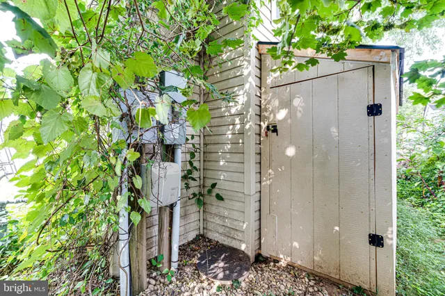 $27,000 | 4252 Airline Parkway, Chantilly, VA 20151