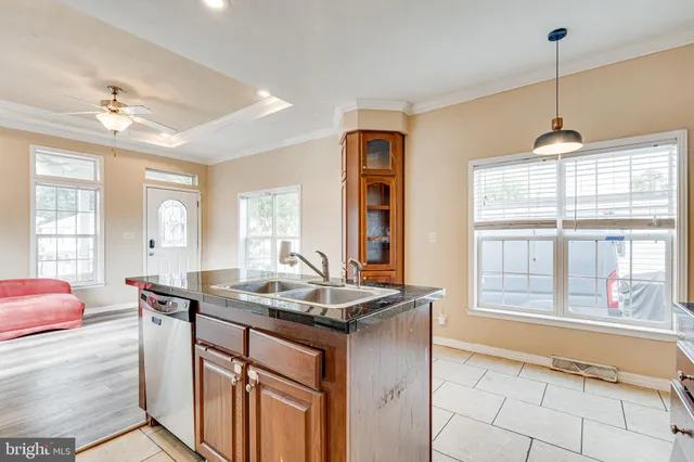 $27,000 | 4252 Airline Parkway, Chantilly, VA 20151