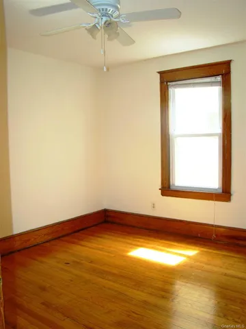 $2,000 | 2 Worrall Avenue, Unit 2, Poughkeepsie, NY 12603