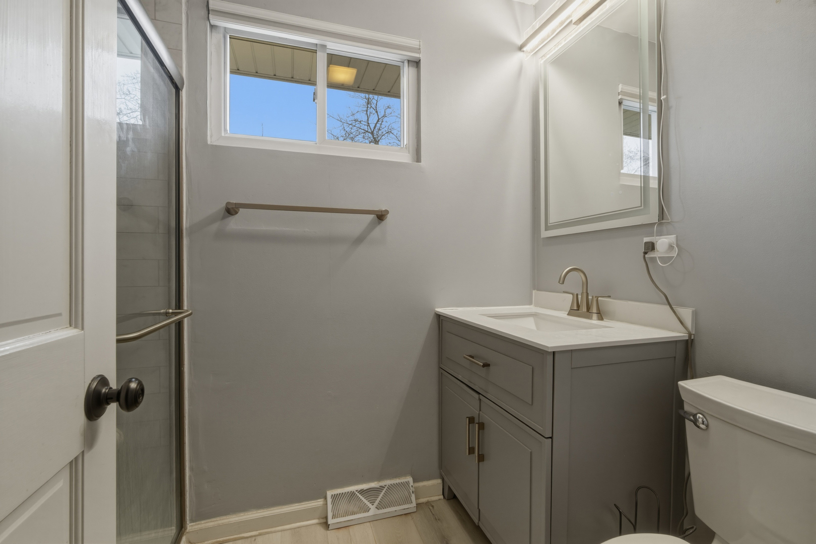 1300 Knollwood Road Deerfield, IL 60015 - Photo 12 of 25