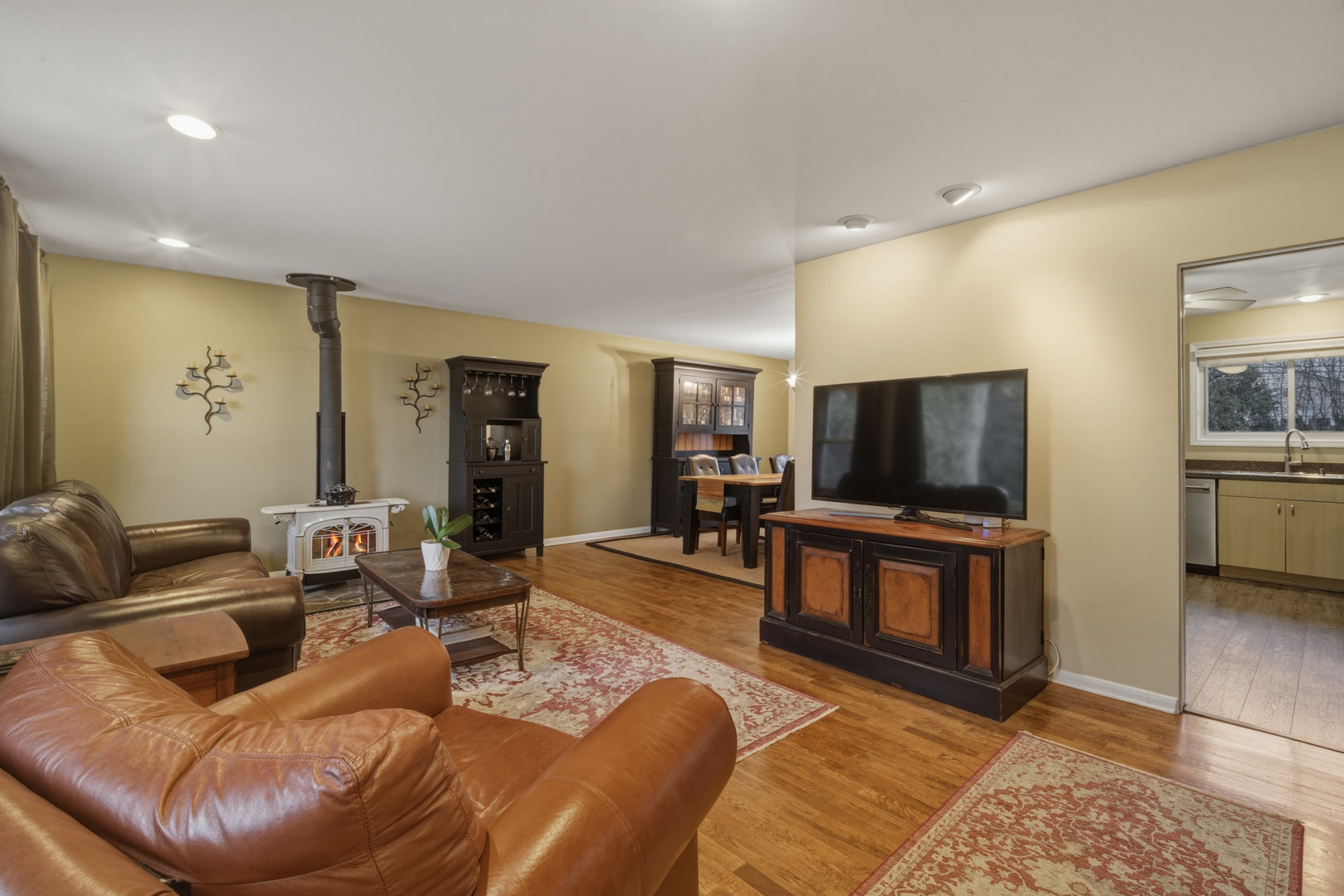 1300 Knollwood Road Deerfield, IL 60015 - Photo 3 of 25