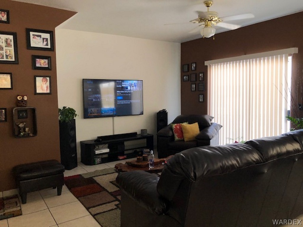 855 Warren Road Bullhead City, AZ 86429 - Photo 3 of 12 Gallery Image 3