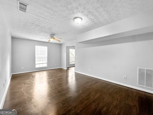 $2,145 | 105 Aprils Way, Union City, GA 30291