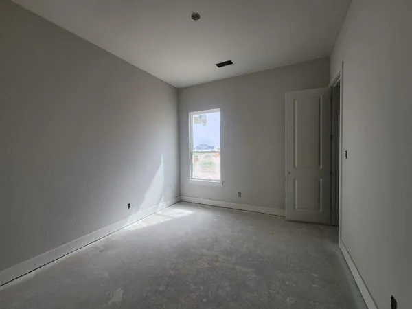 $594,807 | 12421 Hornfels Drive, Krum, TX 76249