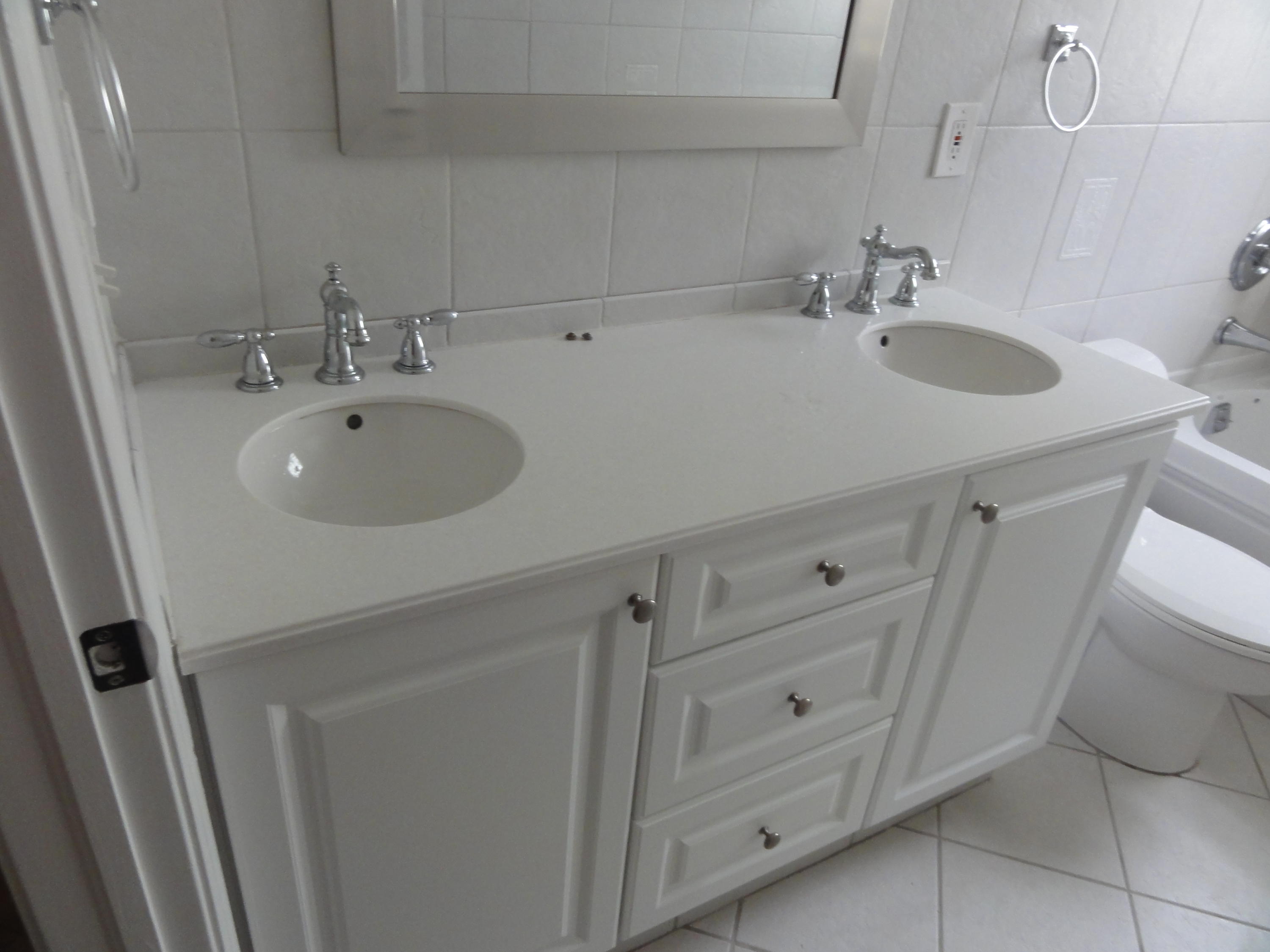 17368 41st Road North Loxahatchee, FL 33470 - Photo 13 of 21 Bathroom 2