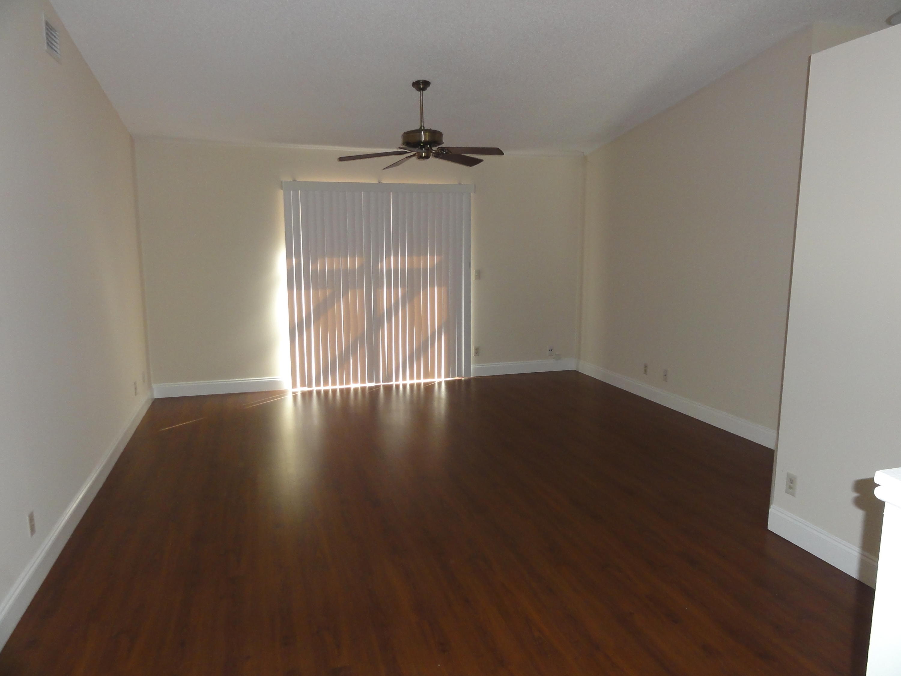 17368 41st Road North Loxahatchee, FL 33470 - Photo 7 of 21 Living Room
