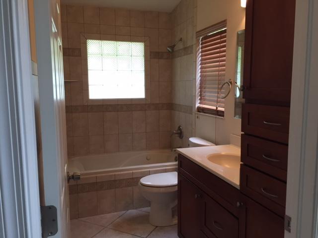17368 41st Road North Loxahatchee, FL 33470 - Photo 10 of 21 Master Bathroom