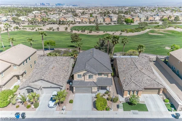$699,000 | 454 1st On Drive, Las Vegas, NV 89148