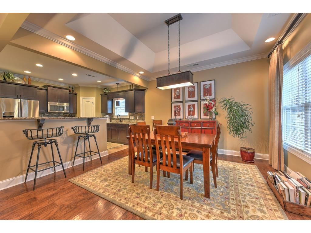2724 Edinburgh Channel Road Kingsport, TN 37664 - Photo 7 of 34 Photo 7