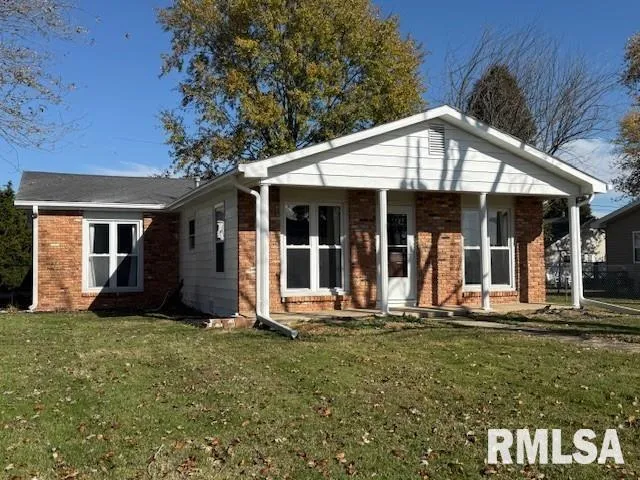 $133,000 | 1106 Airport Road, Mount Vernon, IL 62864