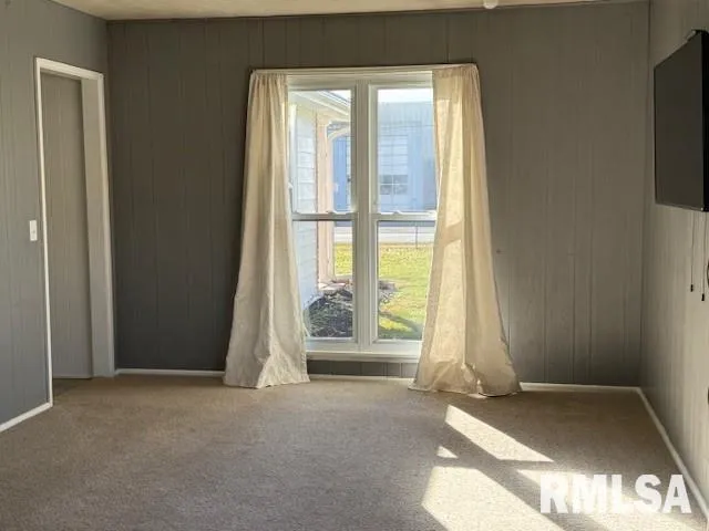 $133,000 | 1106 Airport Road, Mount Vernon, IL 62864