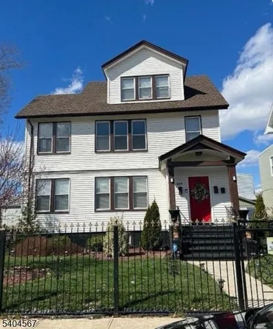 $1,500 | 369 South Burnet Street, Unit 3, East Orange, NJ 07018