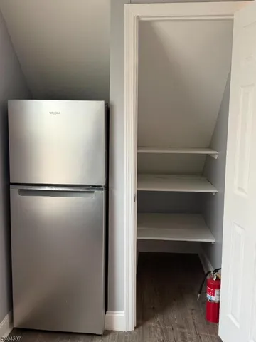 $1,500 | 369 South Burnet Street, Unit 3, East Orange, NJ 07018