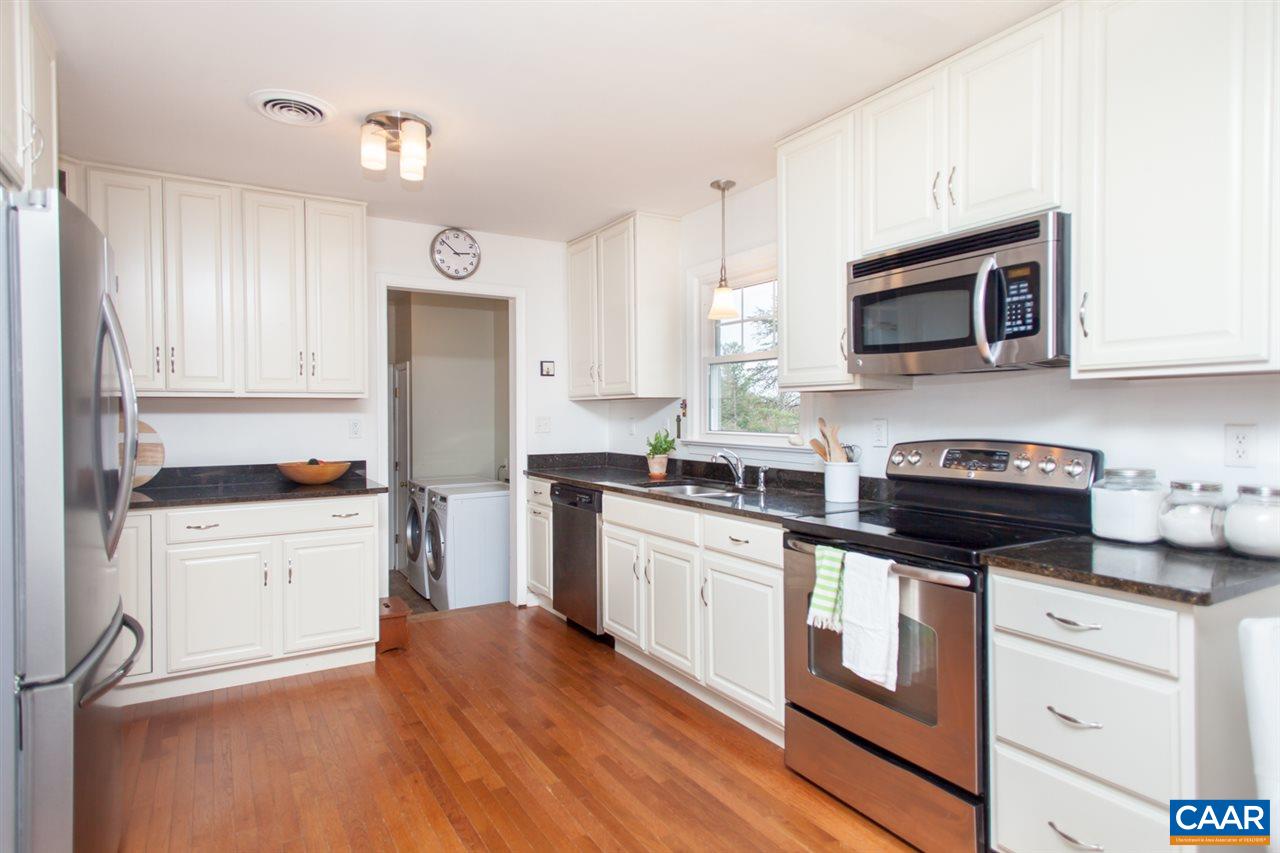 817 Woodlands Road Charlottesville, VA 22901 - Photo 10 of 42 Gallery Image 10