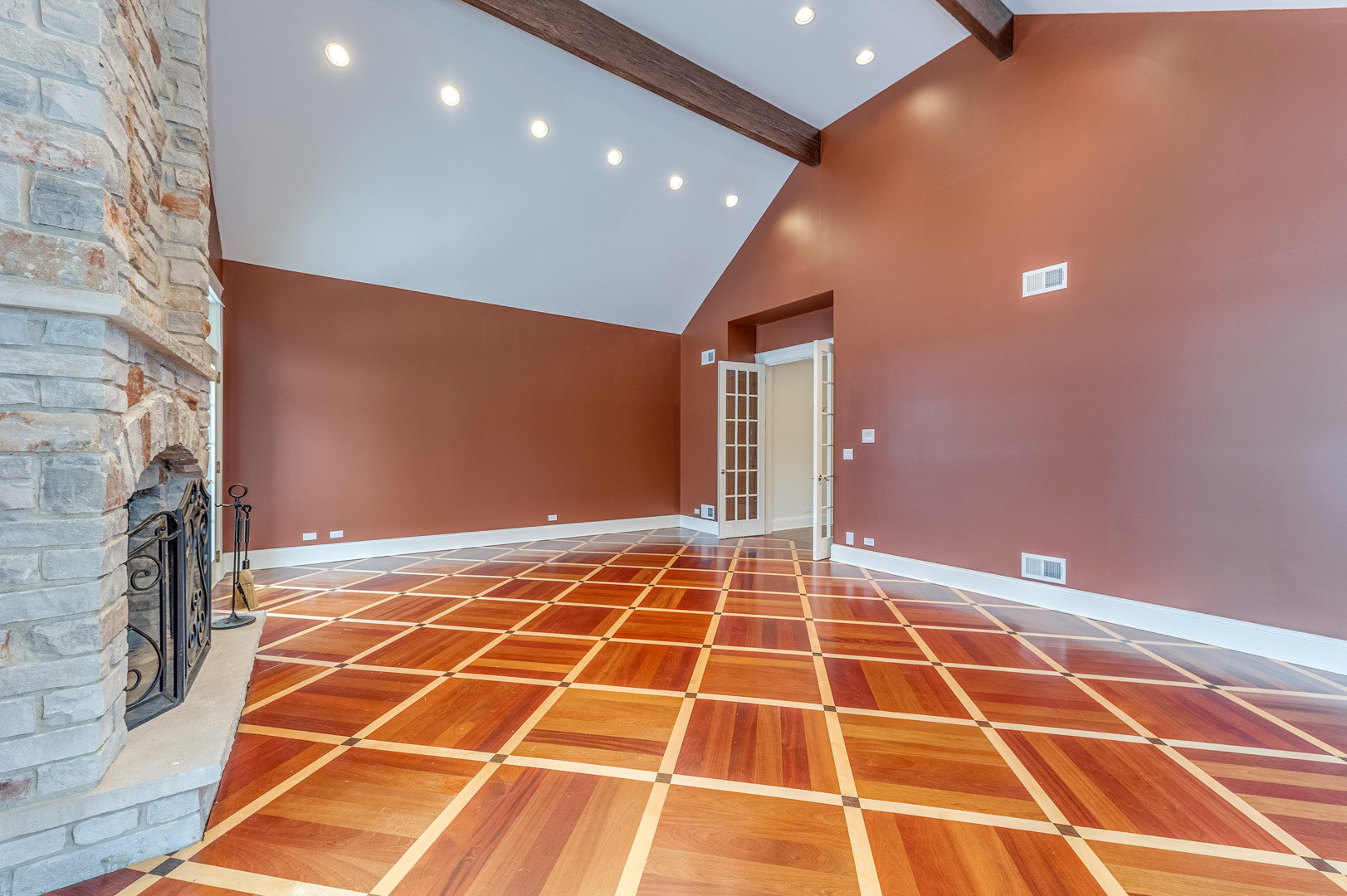 1450 Ridge Road Highland Park, IL 60035 - Photo 16 of 46