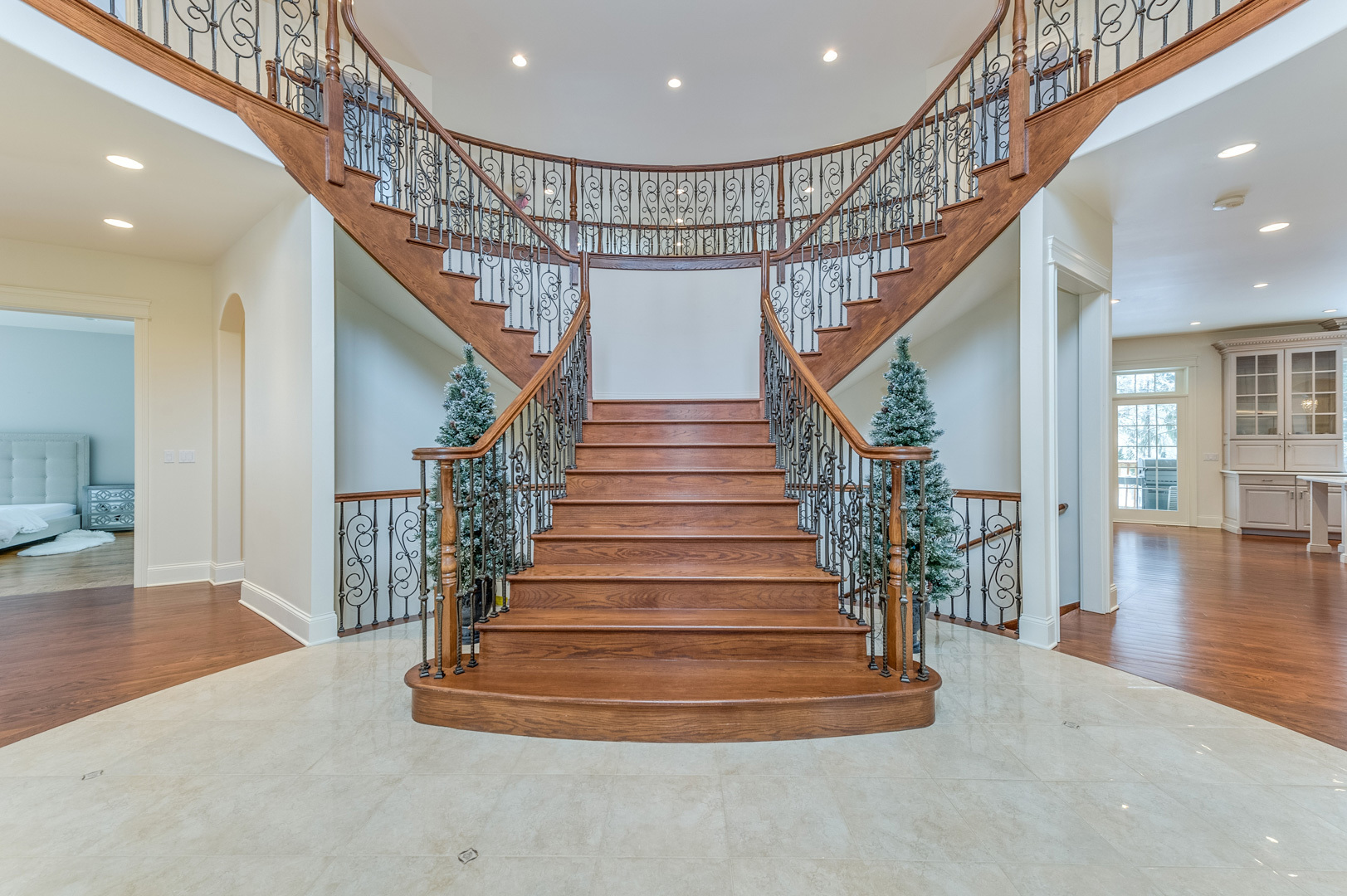 1450 Ridge Road Highland Park, IL 60035 - Photo 4 of 46 a view of entryway and hall with wooden floor