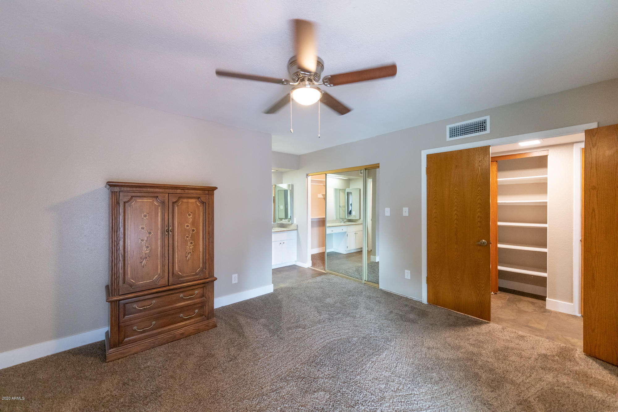 3721 West Grandview Road Phoenix, AZ 85053 - Photo 7 of 40 Gallery Image 7