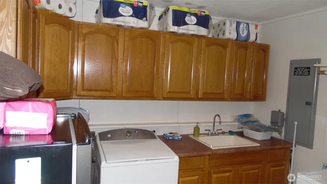 $400,000 | 117 Greenwood Drive, Randle, WA 98377