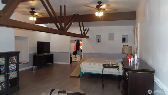 $400,000 | 117 Greenwood Drive, Randle, WA 98377