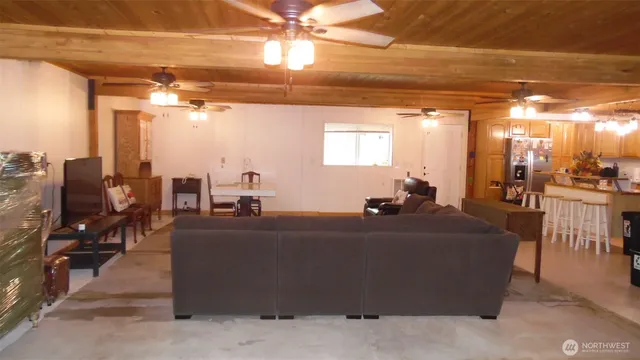 $400,000 | 117 Greenwood Drive, Randle, WA 98377