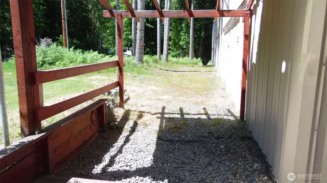 $400,000 | 117 Greenwood Drive, Randle, WA 98377